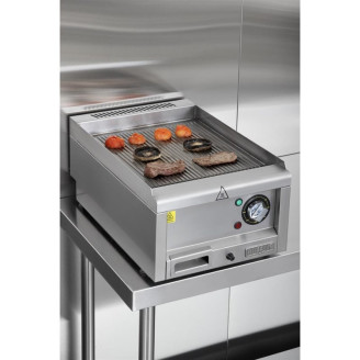 Buffalo 600-Serie Geribbeld Elektrische Bakplaat