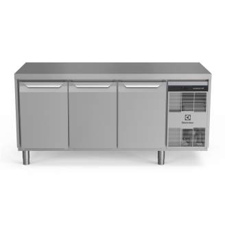 Electrolux koelwerkbank - 440lt, 3 deuren, vlak blad, motor rechts
