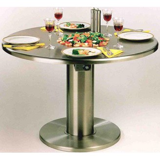 Occasion tafel met ge&iuml;ntegreerde teppanyaki plaat