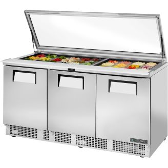 True saladette 3-deurs met vlak glazen deksel (30x 1/6 GN) - 708L