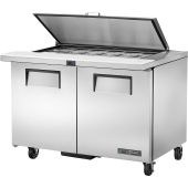 True saladette 2-deurs Mega Top met vlak deksel - 340L (18x 1/6)