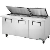 True saladette 3-deurs Mega Top met vlak deksel - 538L (30x 1/6)